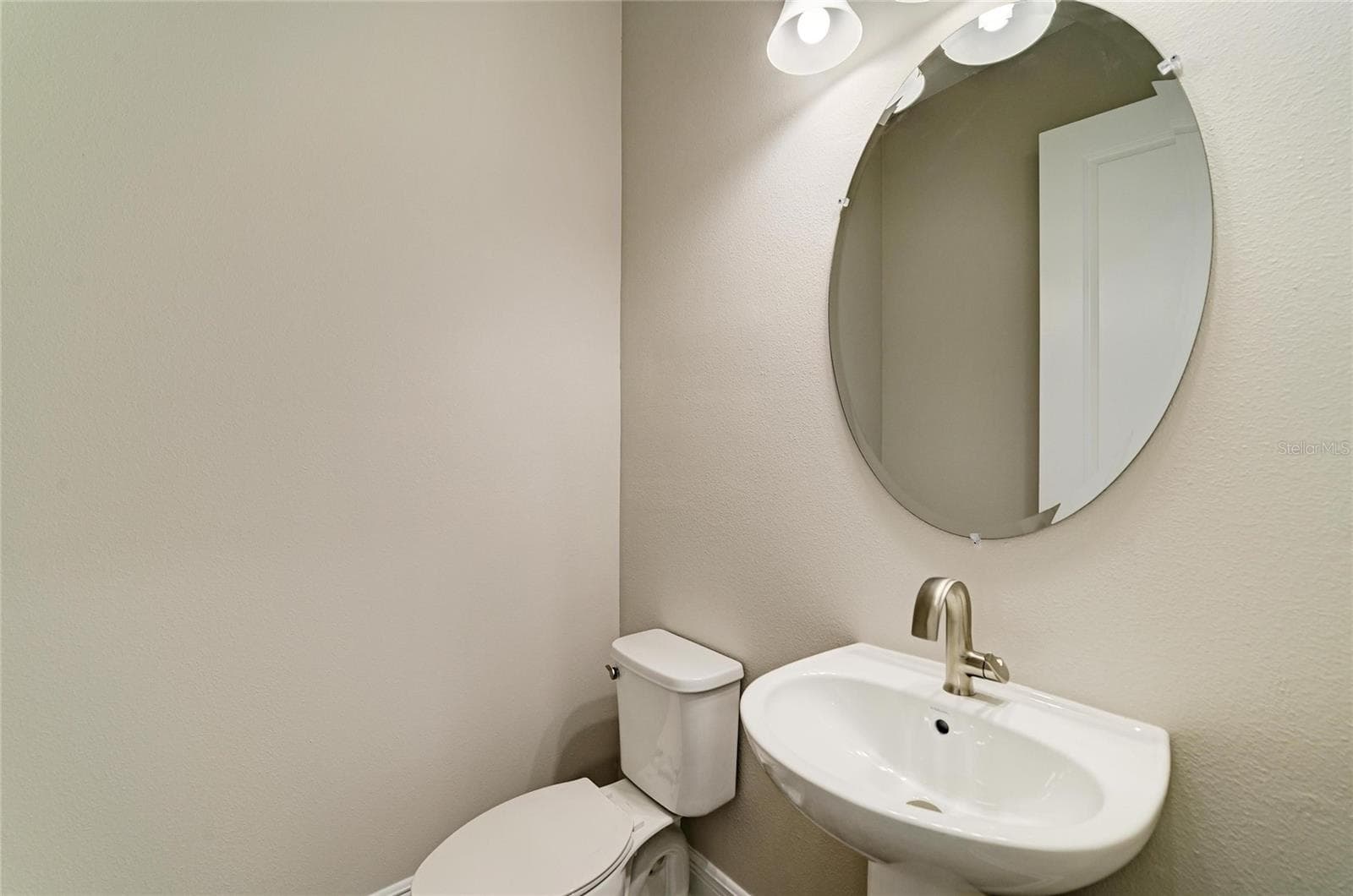 Single Family Residence at 11340 LONGLEAF PINES BLVD, SARASOTA, photo 32 of 38