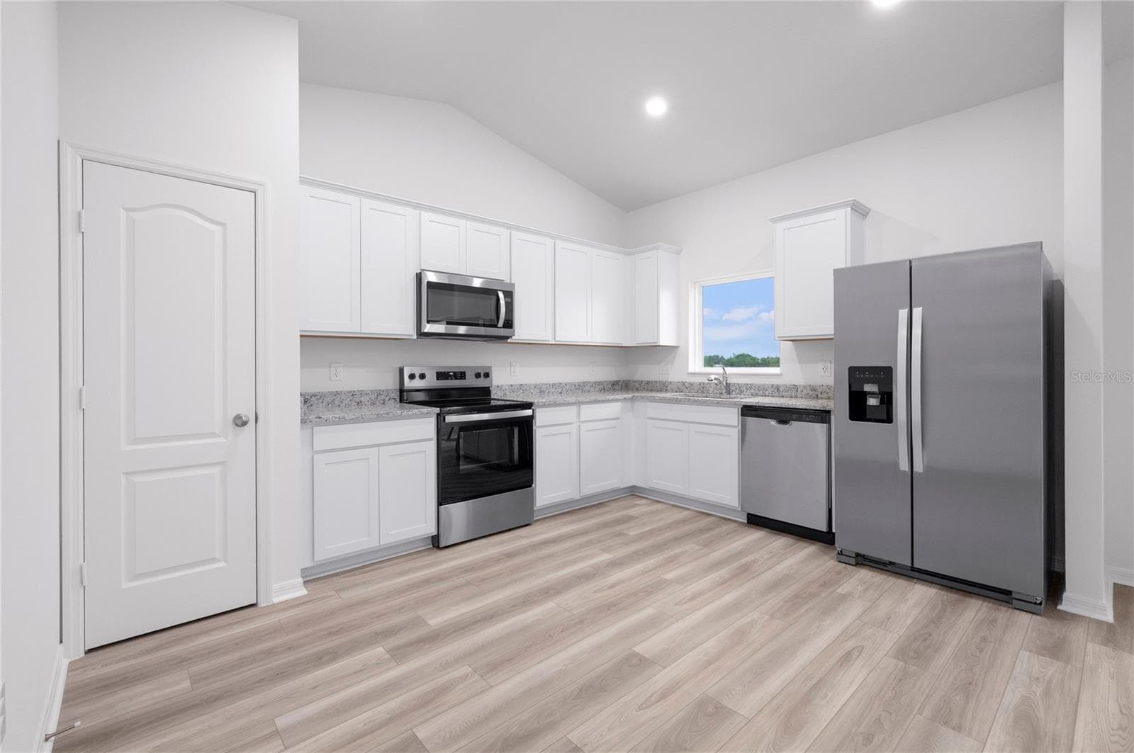 Single Family Residence at 620 TANGELO TER, BABSON PARK, photo 2 of 19