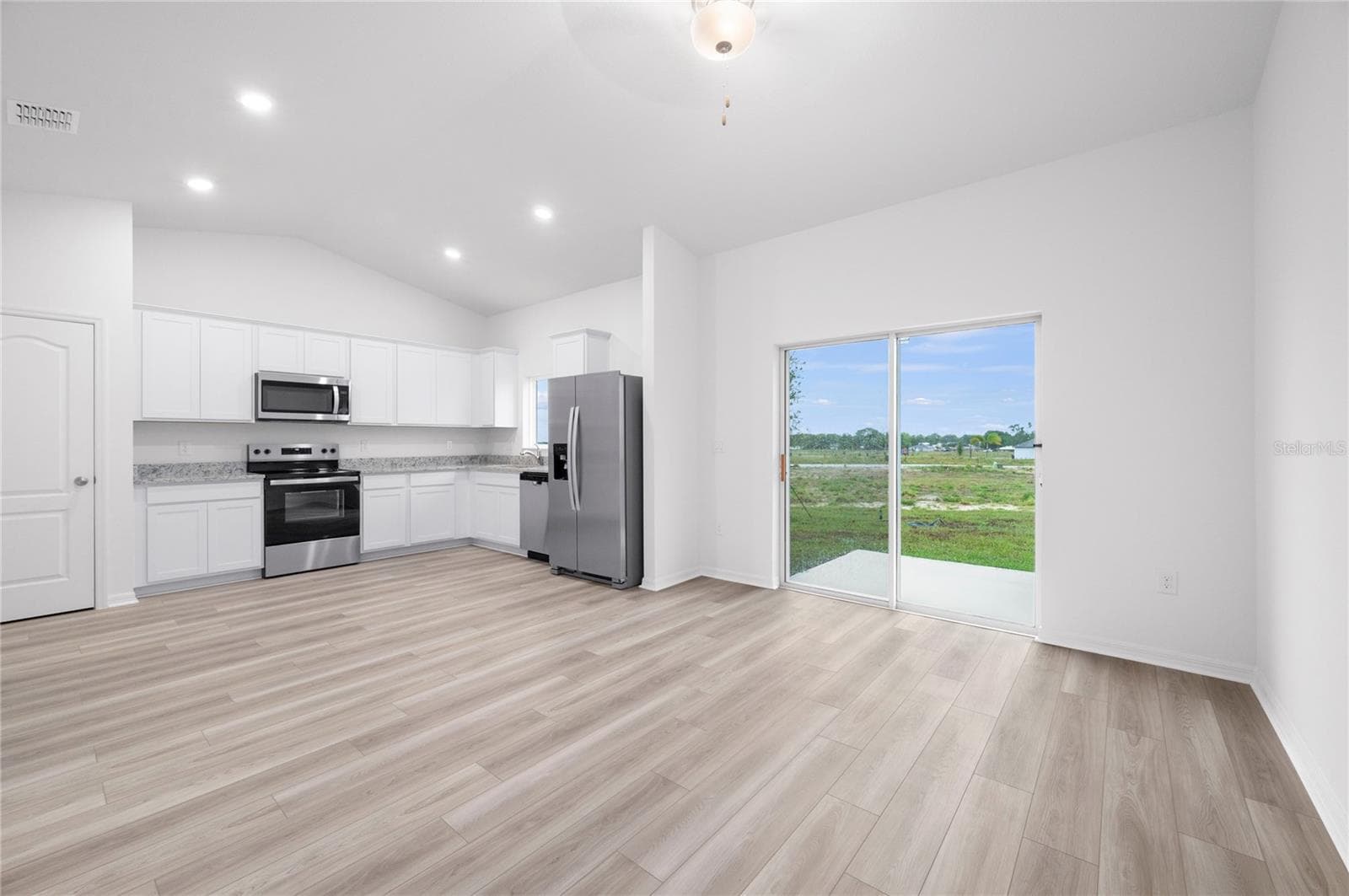 Single Family Residence at 620 TANGELO TER, BABSON PARK, photo 5 of 19