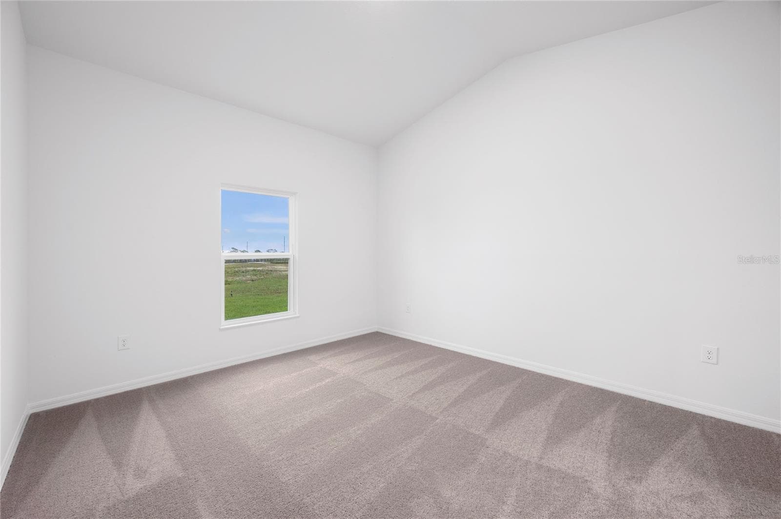 Single Family Residence at 620 TANGELO TER, BABSON PARK, photo 13 of 19