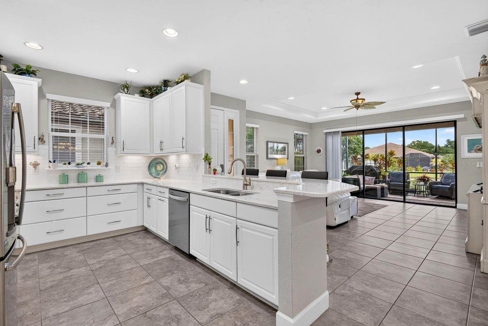 Villa at 5415 TALIAFERRO CT, PALMETTO, photo 4 of 52