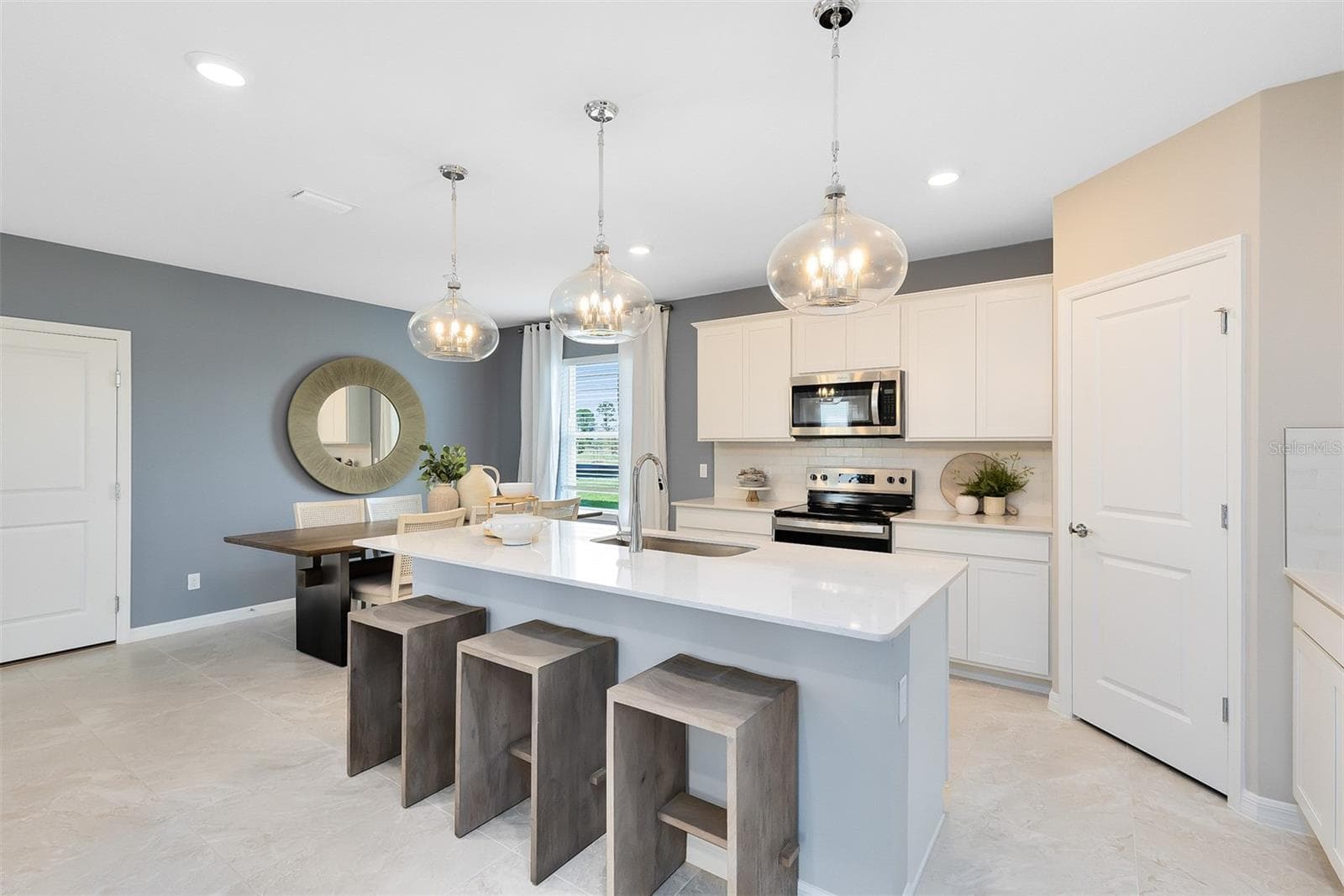Model Home Design Only. Pictures and furnishings are for illustrative purposes only. Elevations, colors and options may vary. Furniture is for model home staging only. - 15559 PEACEFUL PINES ALLEY, CLERMONT