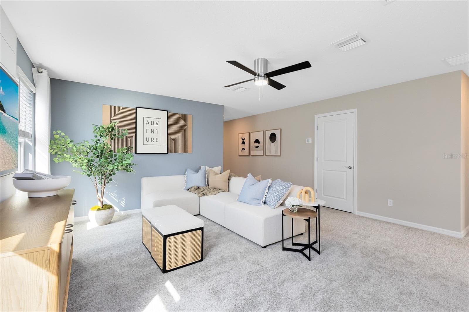Model Home Design Only. Pictures and furnishings are for illustrative purposes only. Elevations, colors and options may vary. Furniture is for model home staging only. - 15559 PEACEFUL PINES ALLEY, CLERMONT