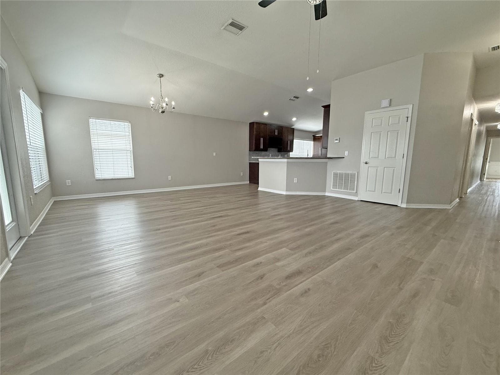 Single Family Residence at 14214 EDINBURGH MOOR DR, WIMAUMA, photo 7 of 27