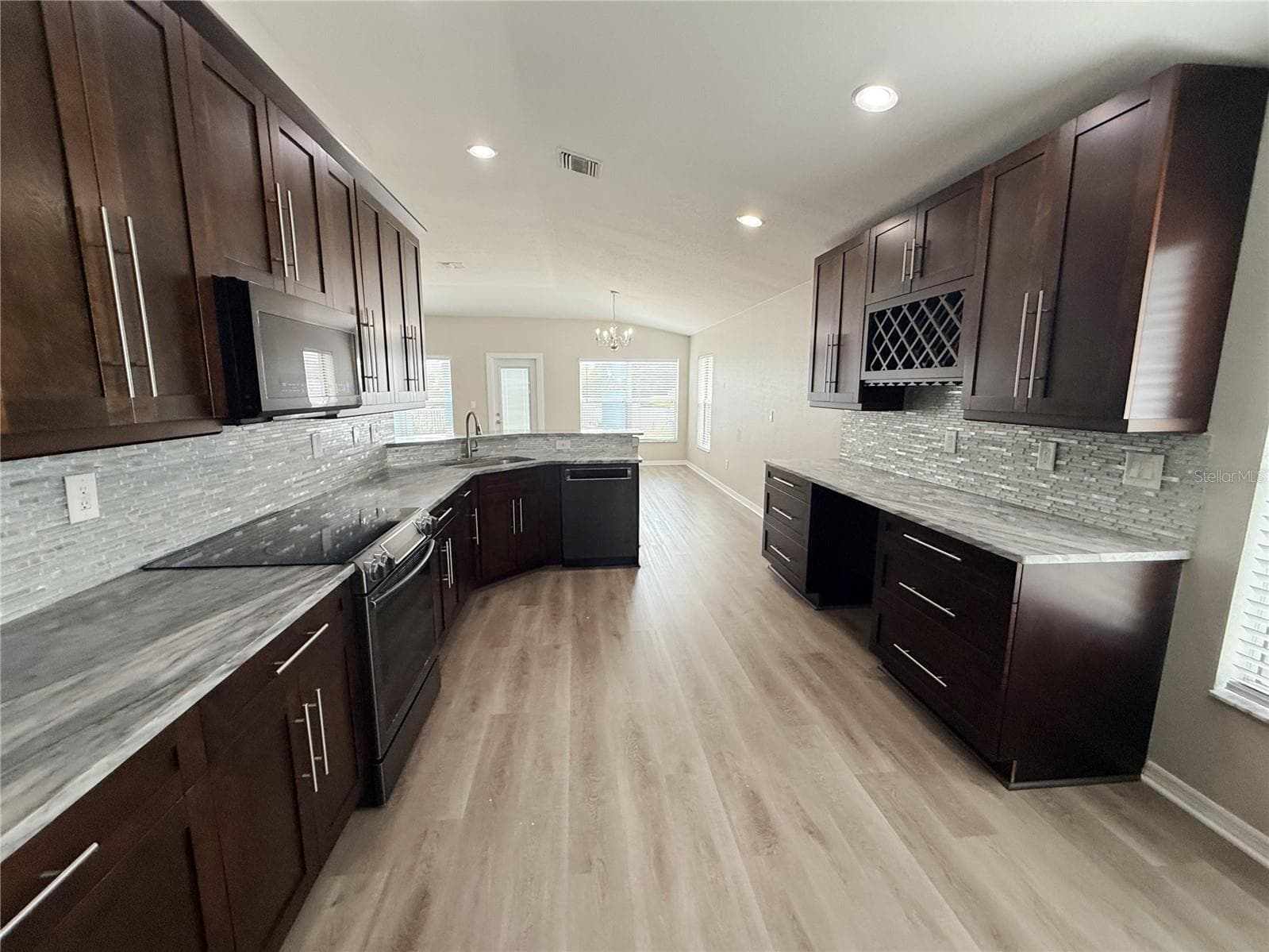 Single Family Residence at 14214 EDINBURGH MOOR DR, WIMAUMA, photo 13 of 27