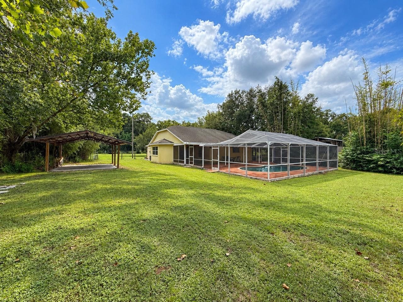 Single Family Residence at 26143 LAMBETH RD, BROOKSVILLE, photo 11 of 61