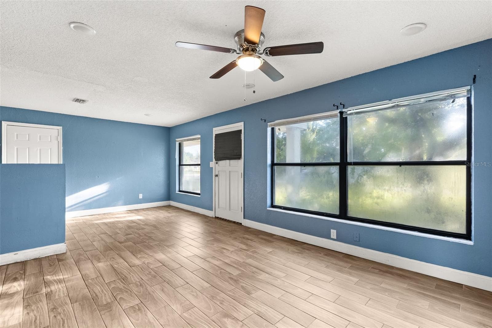 Single Family Residence at 4274 TATUM ST, ORLANDO, photo 3 of 25