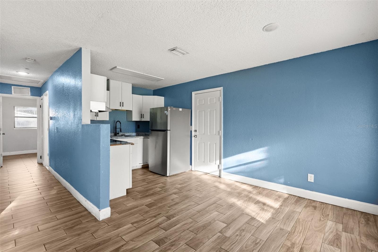 Single Family Residence at 4274 TATUM ST, ORLANDO, photo 4 of 25