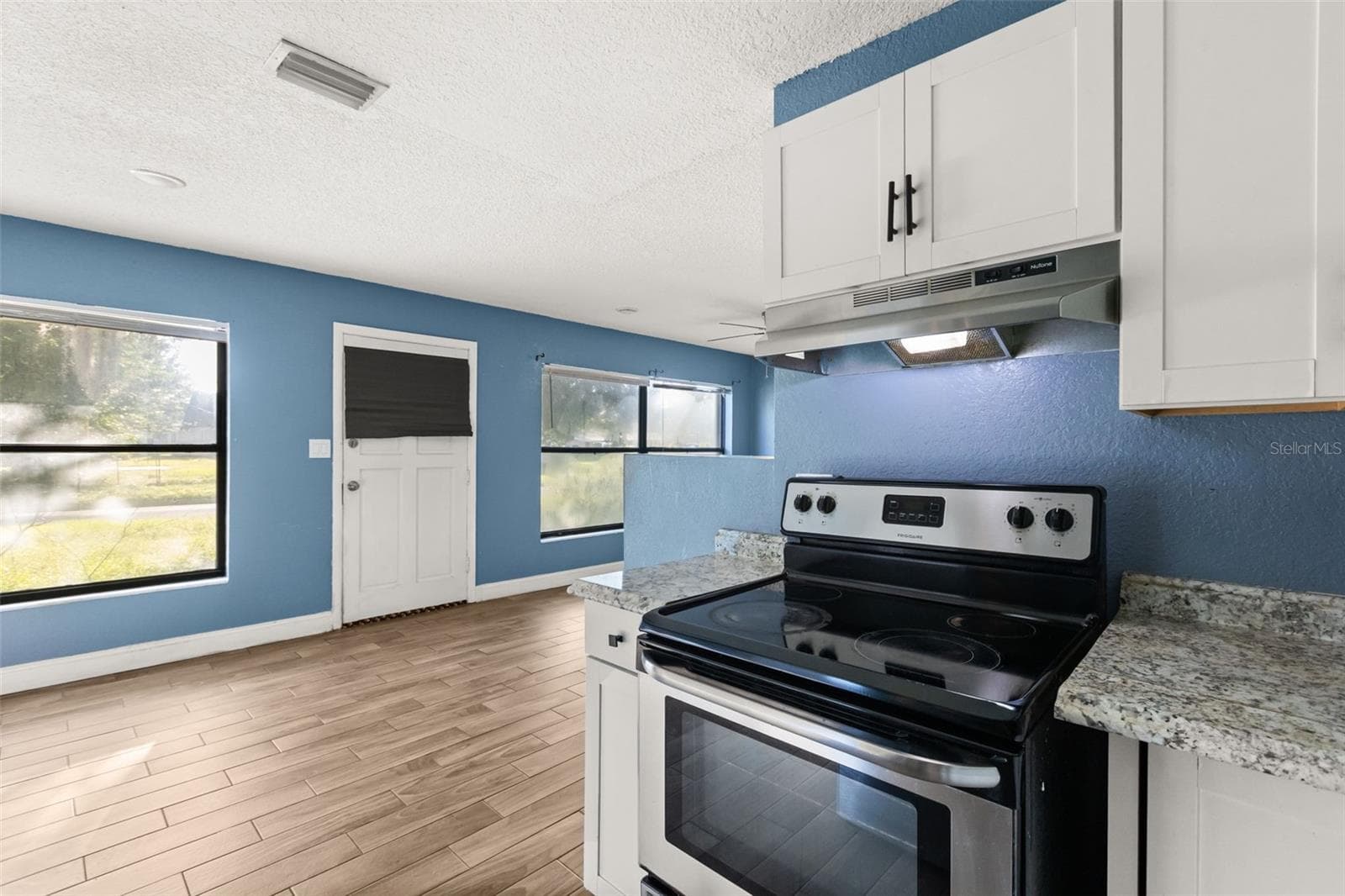 Single Family Residence at 4274 TATUM ST, ORLANDO, photo 7 of 25