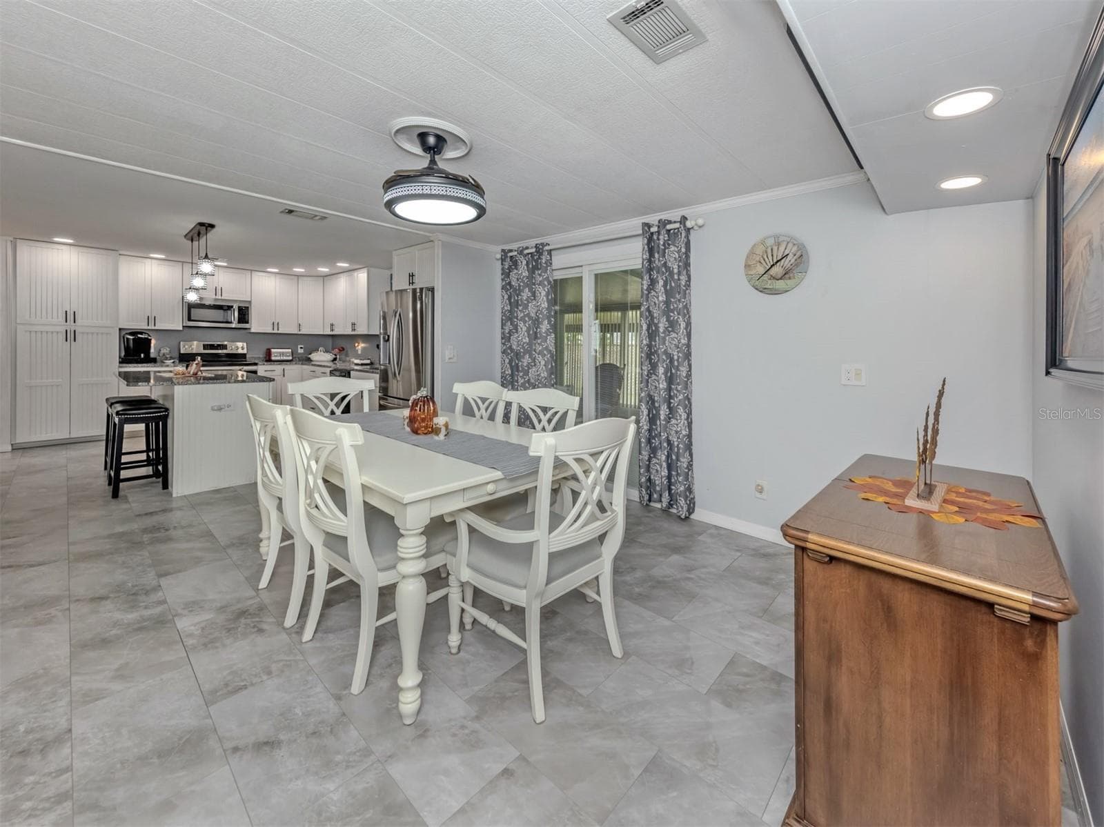 Manufactured Home at 196 PALM HARBOR DR, NORTH PORT, photo 19 of 64