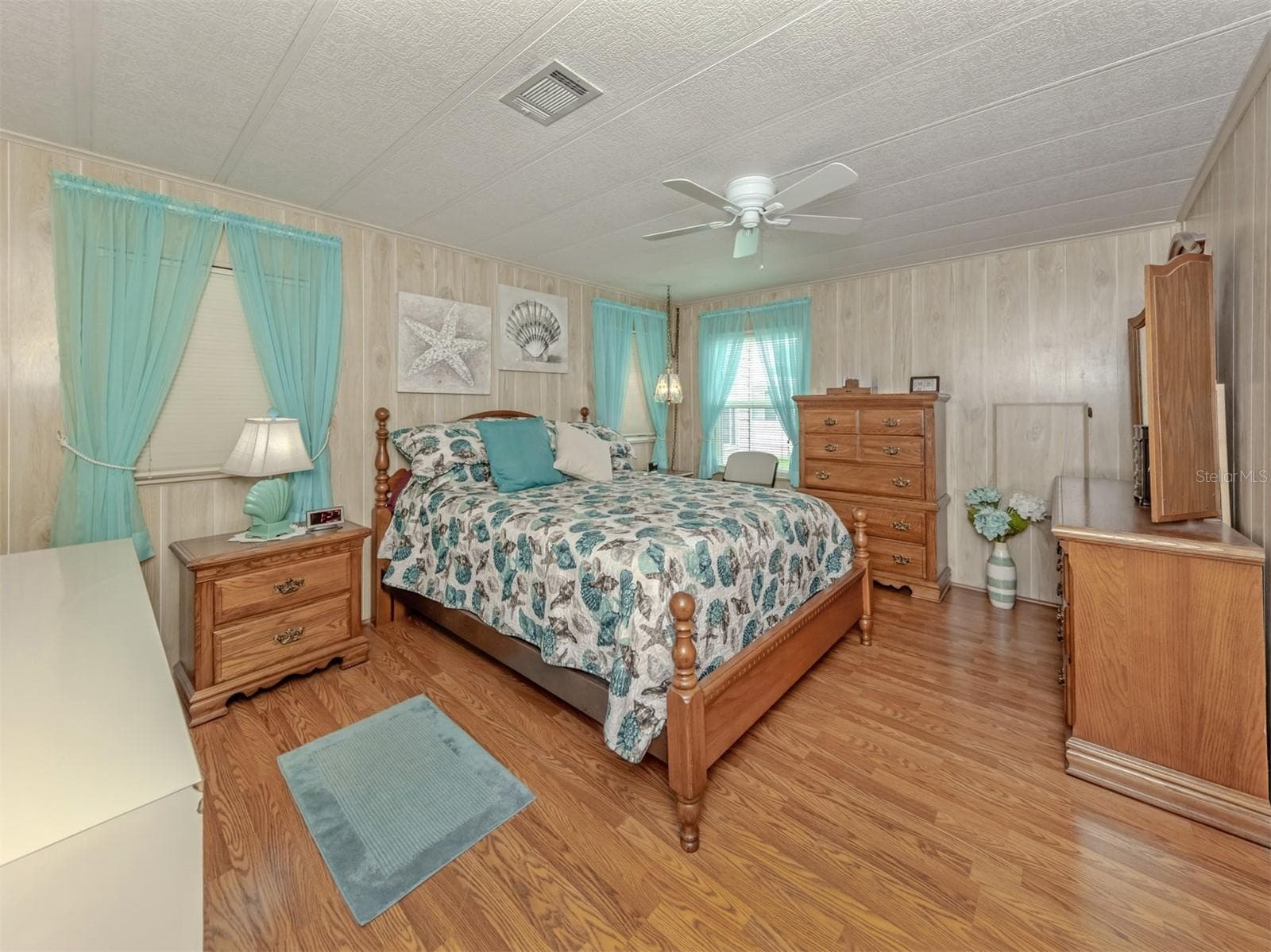 Manufactured Home at 196 PALM HARBOR DR, NORTH PORT, photo 21 of 64