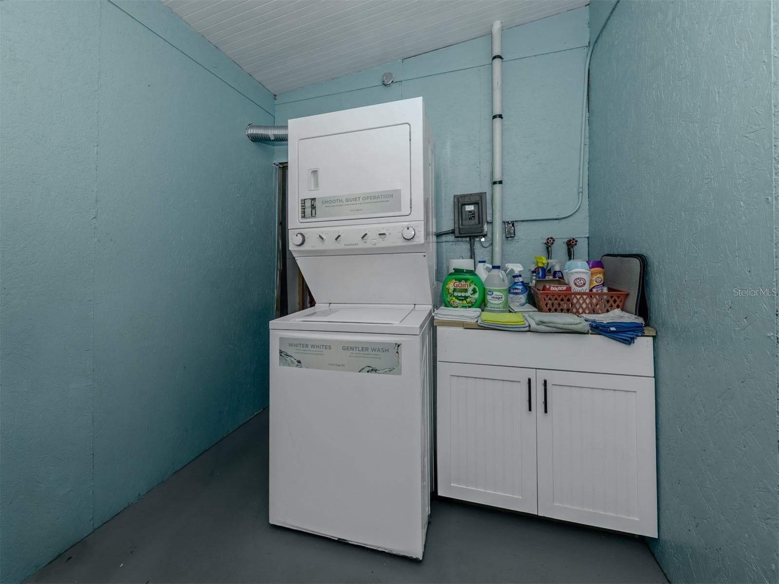 Manufactured Home at 196 PALM HARBOR DR, NORTH PORT, photo 27 of 64