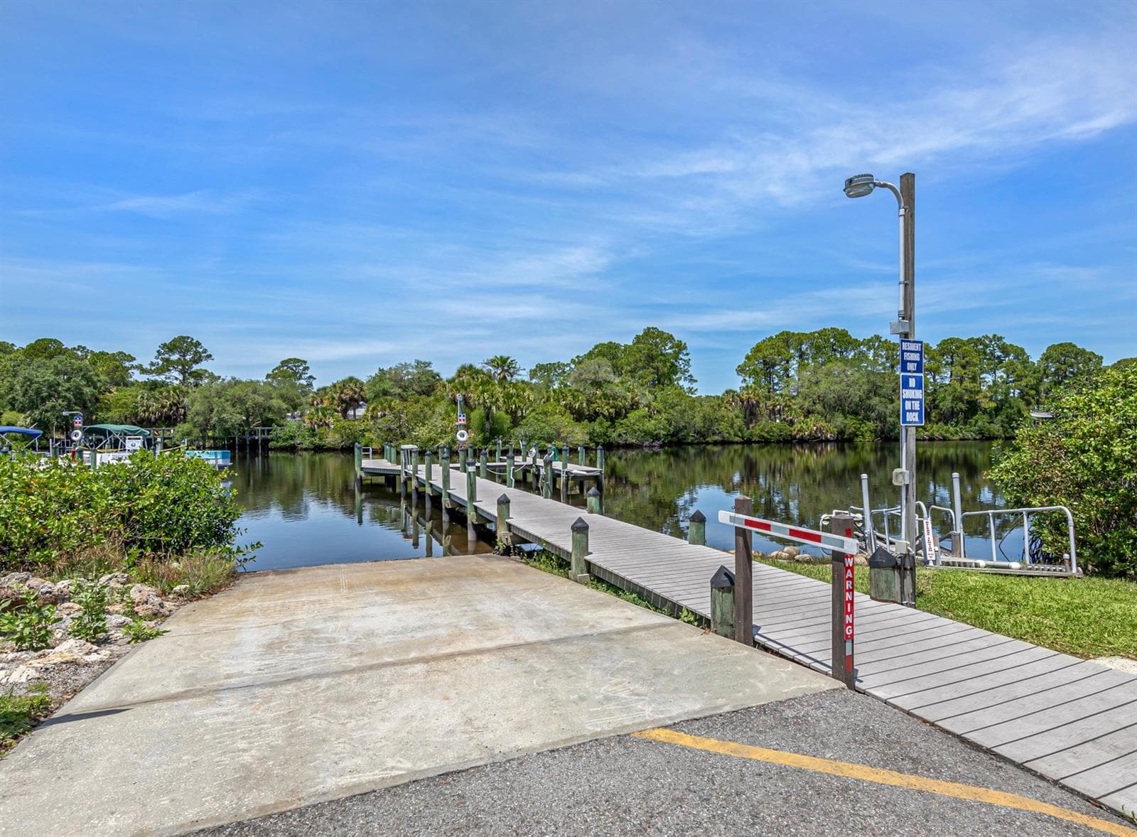Manufactured Home at 196 PALM HARBOR DR, NORTH PORT, photo 37 of 64