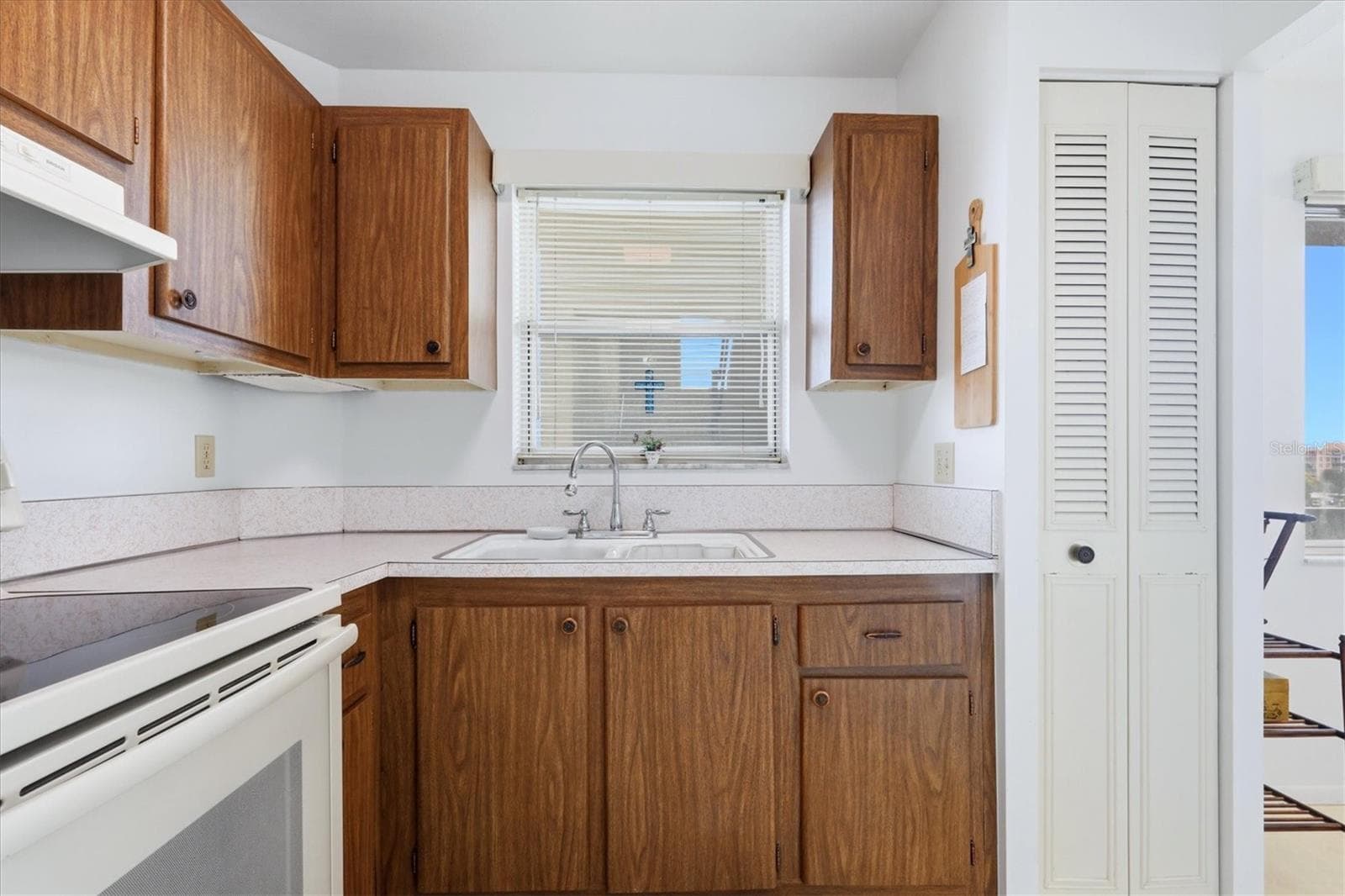 Condominium at 4440 IRONWOOD CIR #409D, BRADENTON, photo 15 of 51