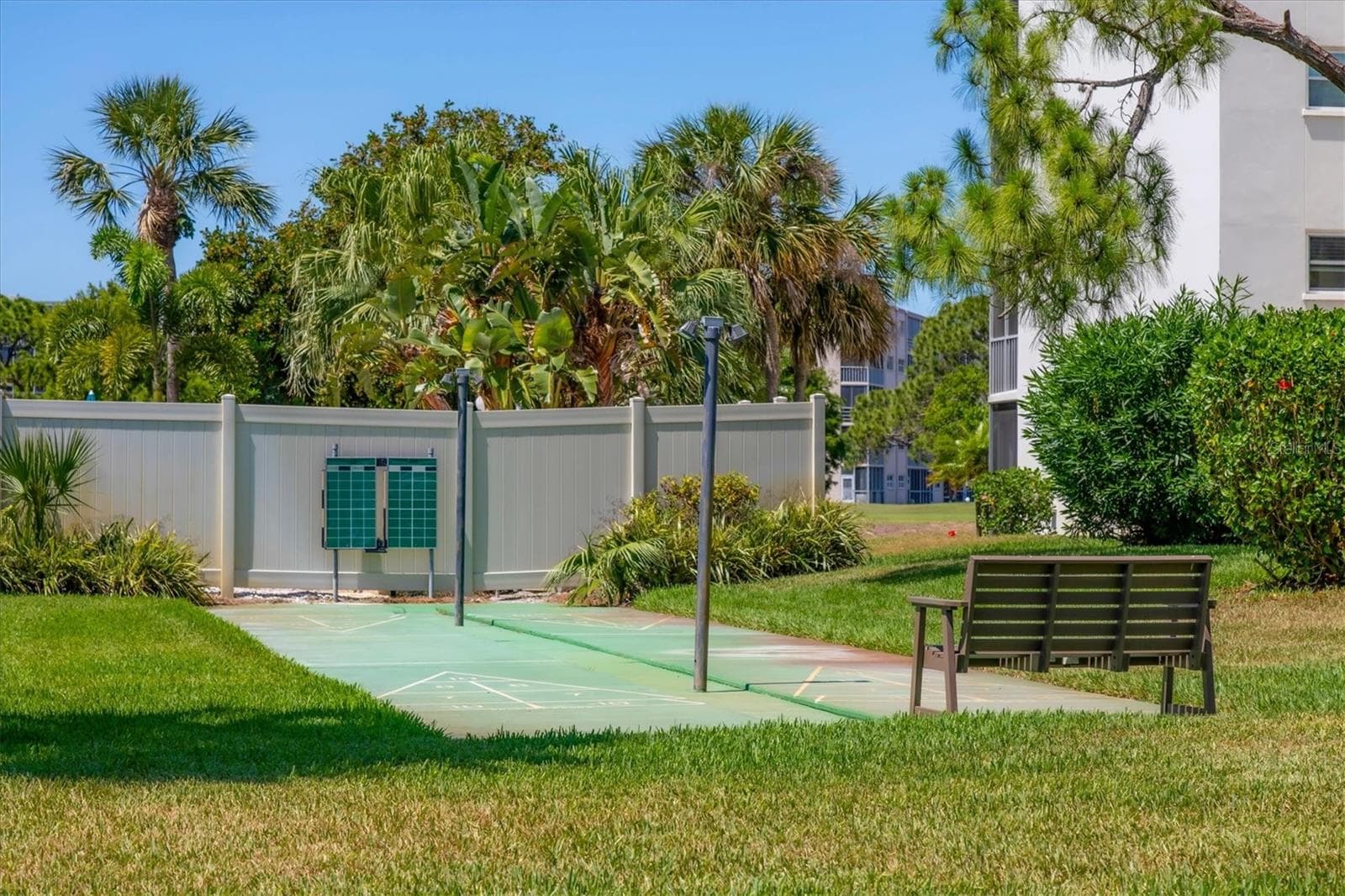 Condominium at 4440 IRONWOOD CIR #409D, BRADENTON, photo 40 of 51