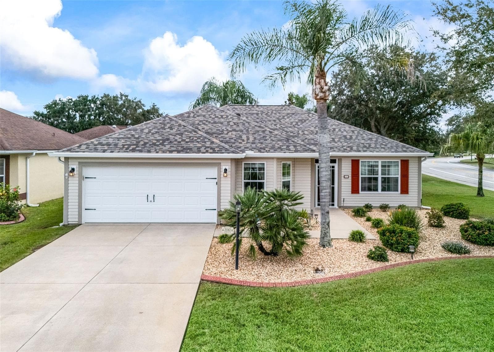 2182 KAYLEE DR