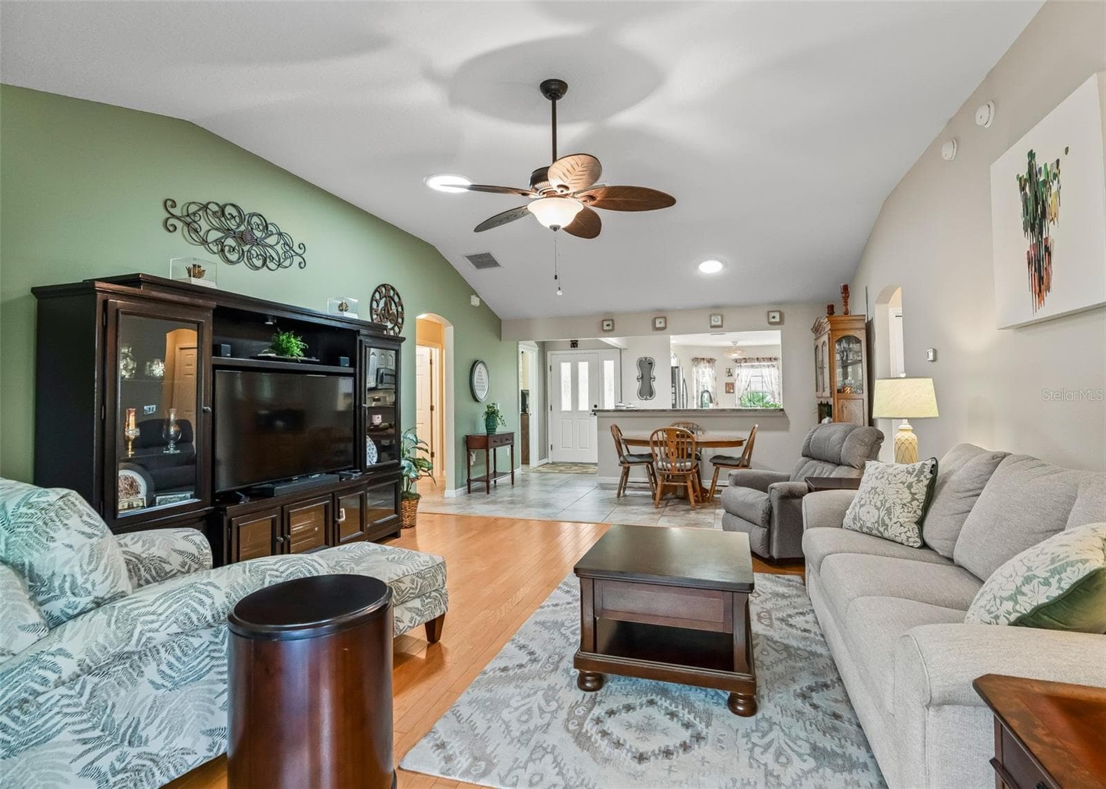 Single Family Residence at 2182 KAYLEE DR, THE VILLAGES, photo 13 of 40