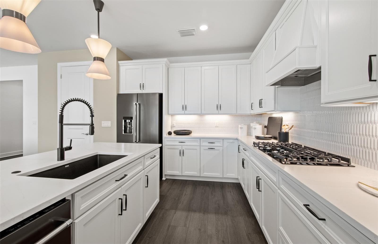 Yorkshire model representation. - 7413 SUMMER CT, SARASOTA