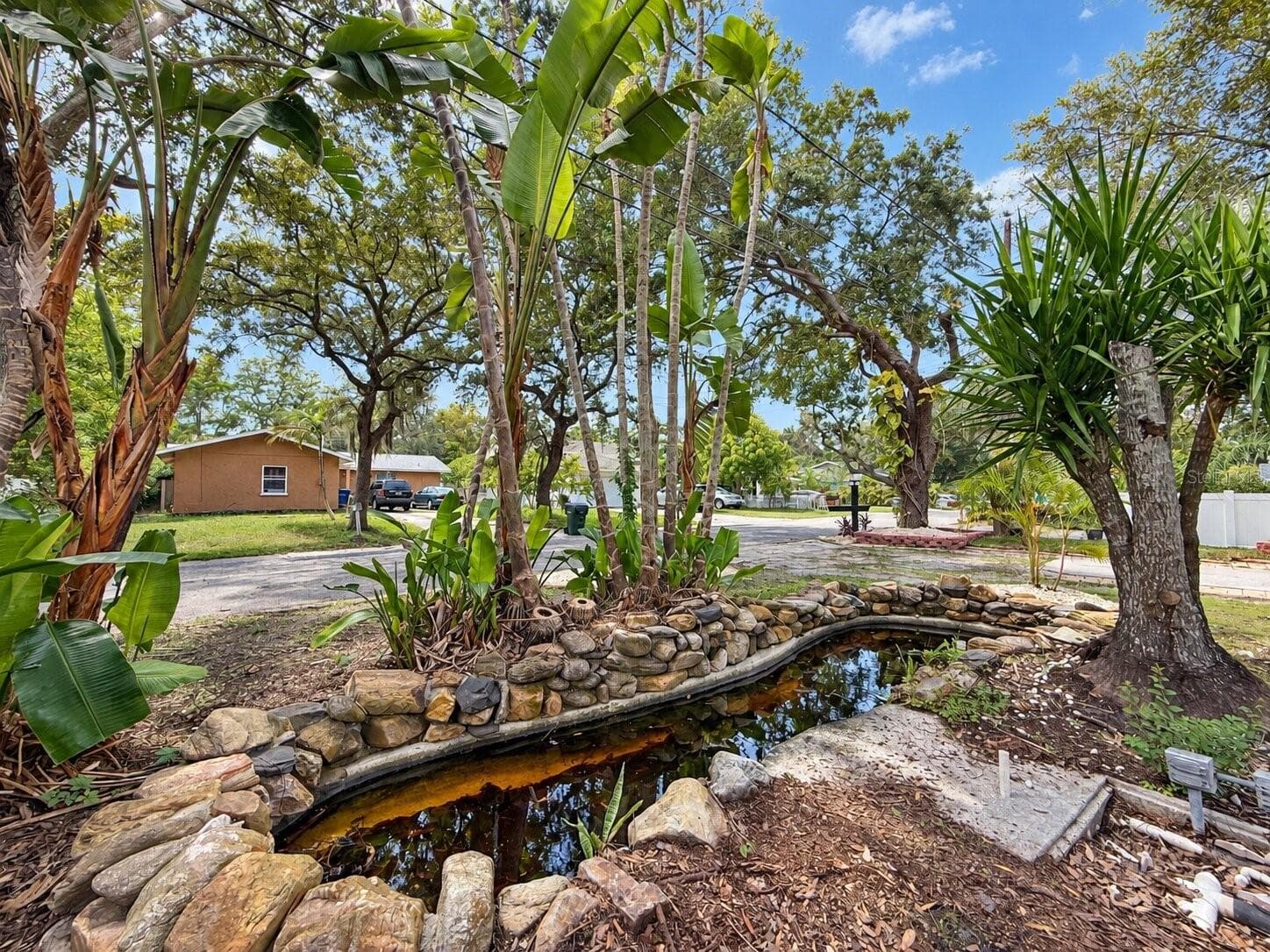 Single Family Residence at 1785 ALBEMARLE RD, CLEARWATER, photo 7 of 24