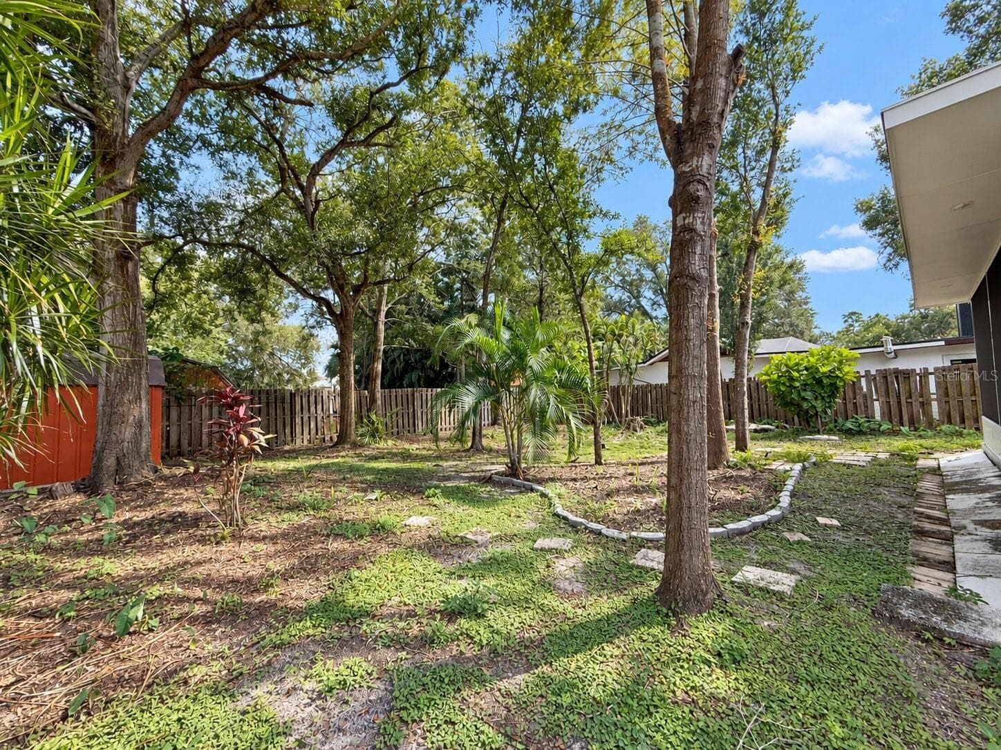 Single Family Residence at 1785 ALBEMARLE RD, CLEARWATER, photo 22 of 24
