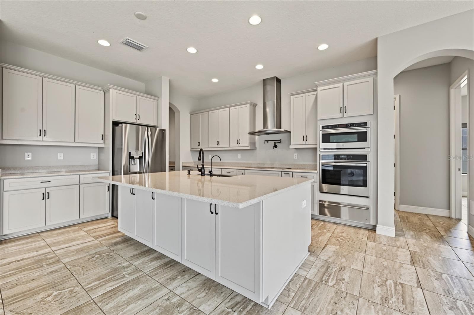 Single Family Residence at 11978 CLIMBING FERN AVE, RIVERVIEW, photo 24 of 100