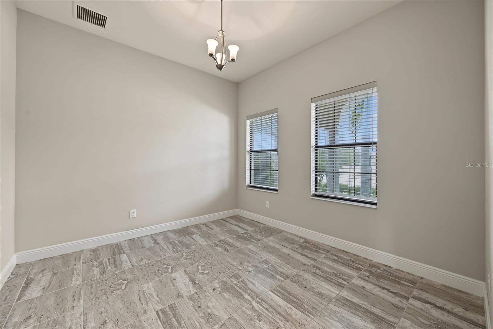 Single Family Residence at 11978 CLIMBING FERN AVE, RIVERVIEW, photo 36 of 100