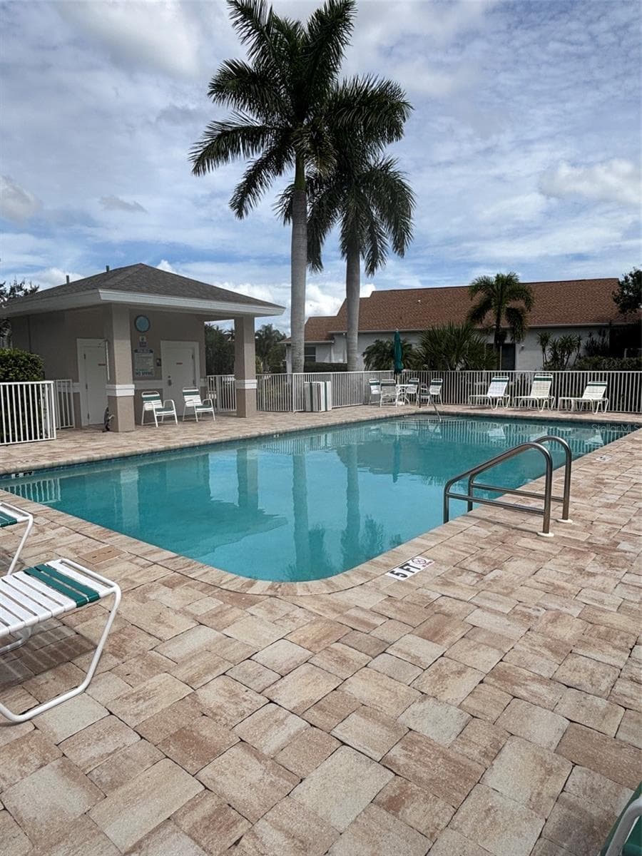 Single Family Residence at 2120 MATTAMY CT, VENICE, photo 50 of 51