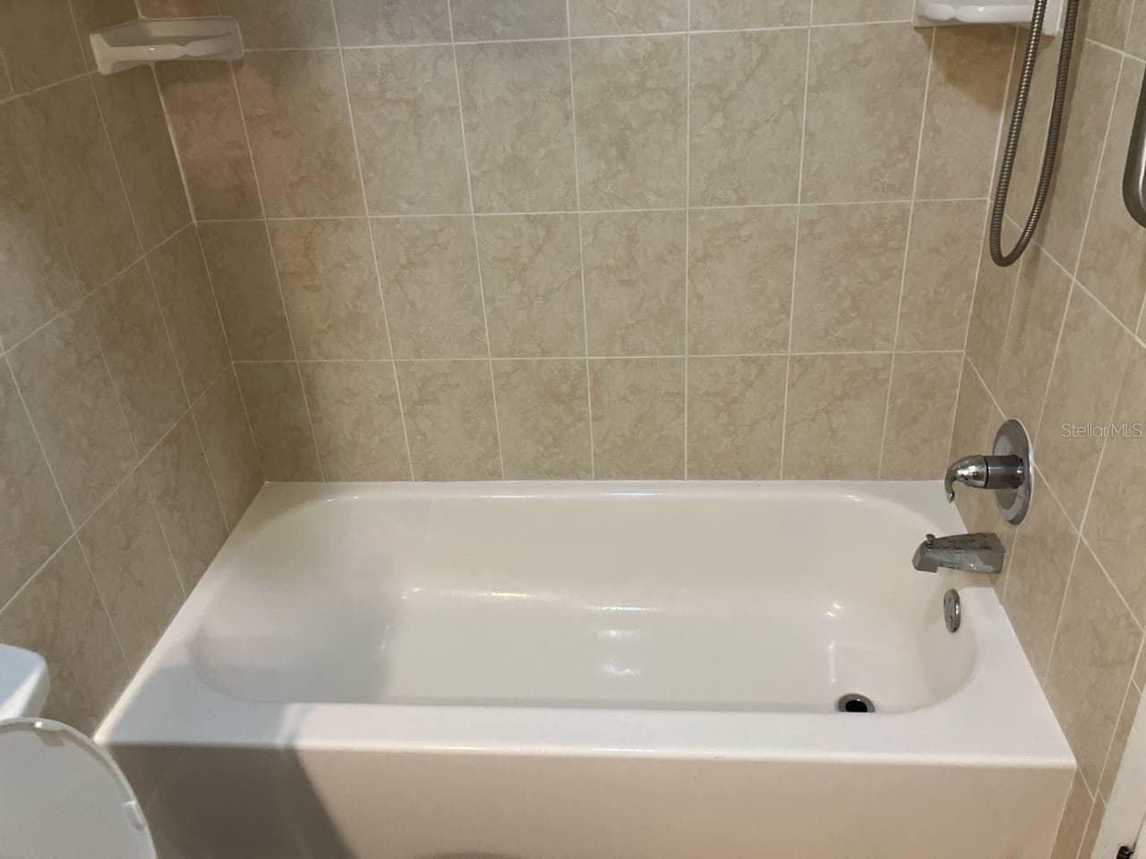Condominium at 2700 BAYSHORE BLVD #3111, DUNEDIN, photo 9 of 12