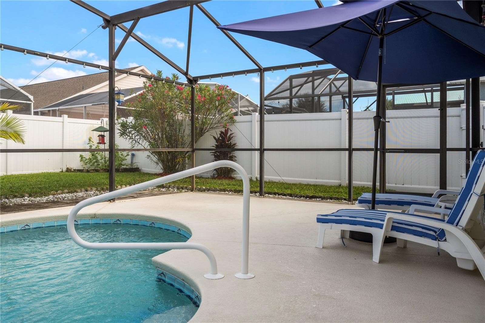Pool and Patio - 8007 ARROW CREEK RD, KISSIMMEE