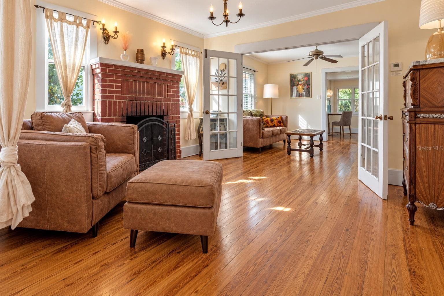 Family Room - 305 S HIGHLAND ST, MOUNT DORA