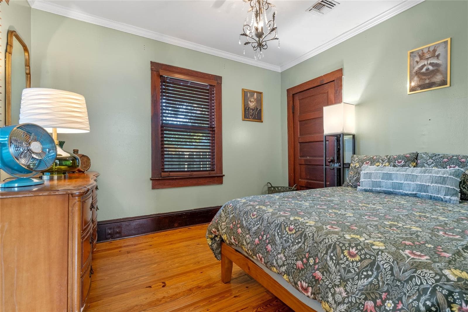 Primary Bedroom - 305 S HIGHLAND ST, MOUNT DORA