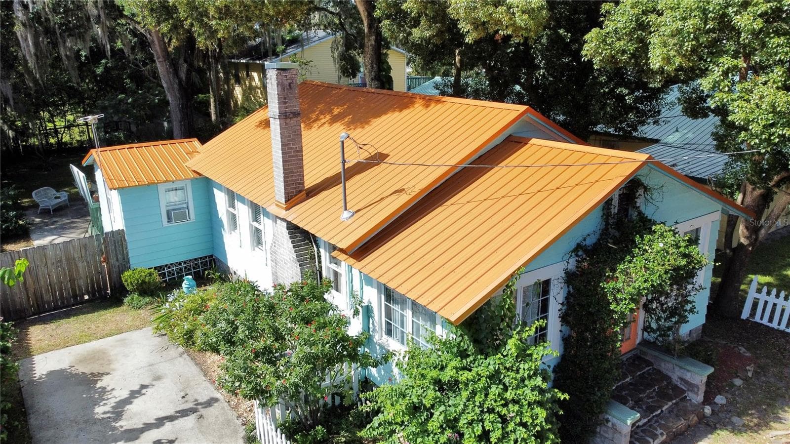 Aerial View - 305 S HIGHLAND ST, MOUNT DORA