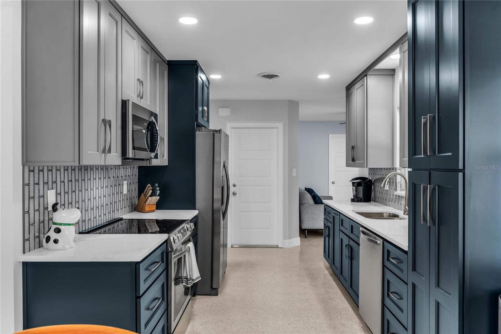 New Kitchen - 3400 NEPTUNE DR, ORLANDO