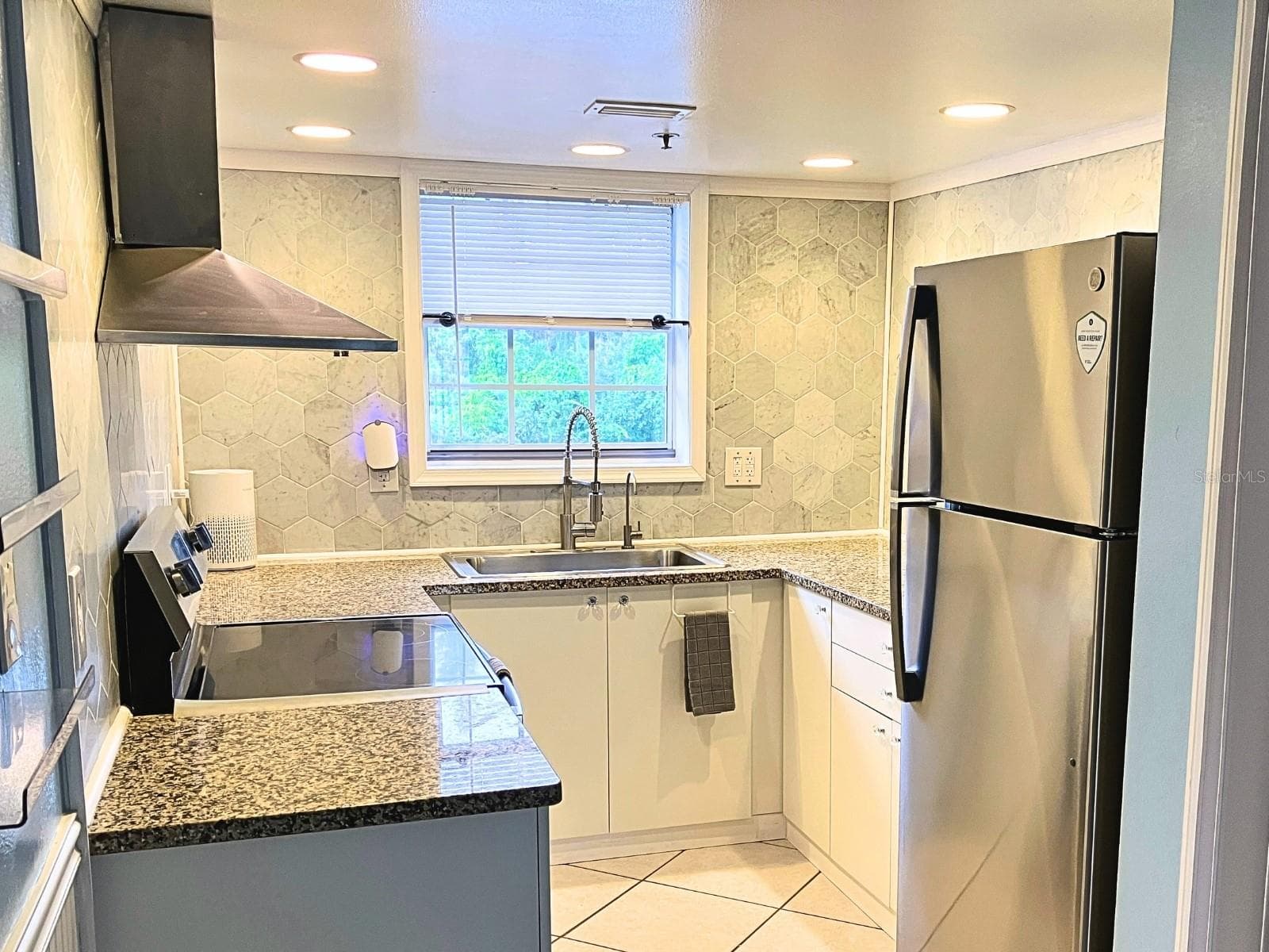 Condominium at 2164 VISTA DEL SOL CIR #523, LUTZ, photo 5 of 20
