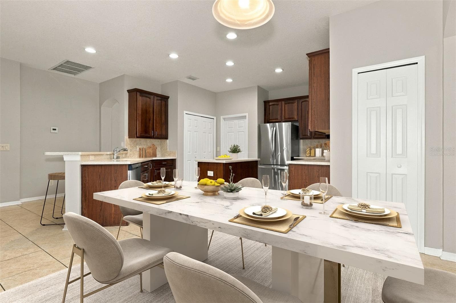 Virtually staged - 11409 BLUE LILAC AVE, RIVERVIEW