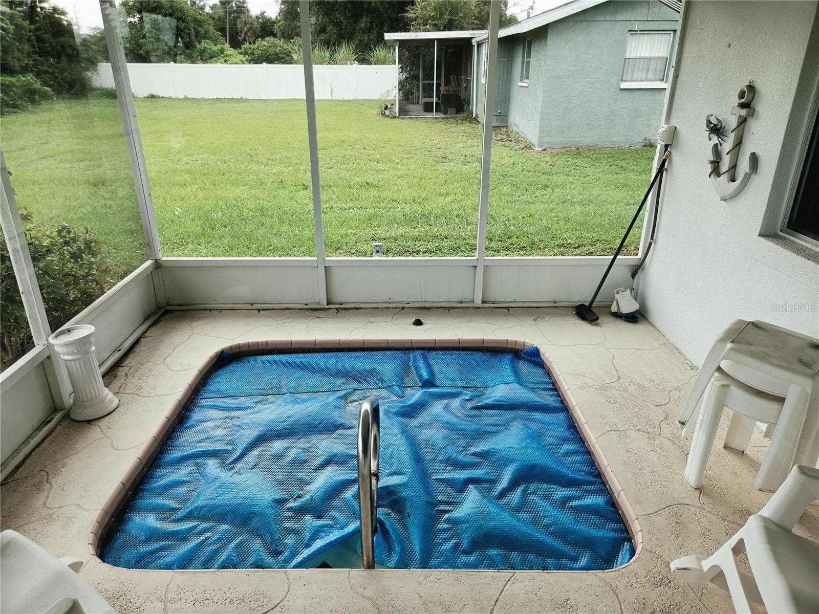 Single Family Residence at 22522 RYE AVE, PORT CHARLOTTE, photo 2 of 15