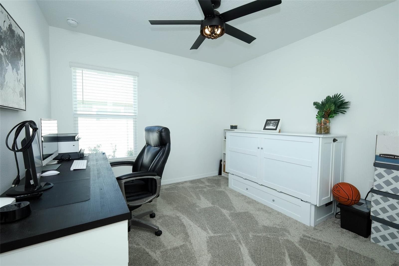 Single Family Residence at 5325 RED CORAL CIR, MOUNT DORA, photo 24 of 47