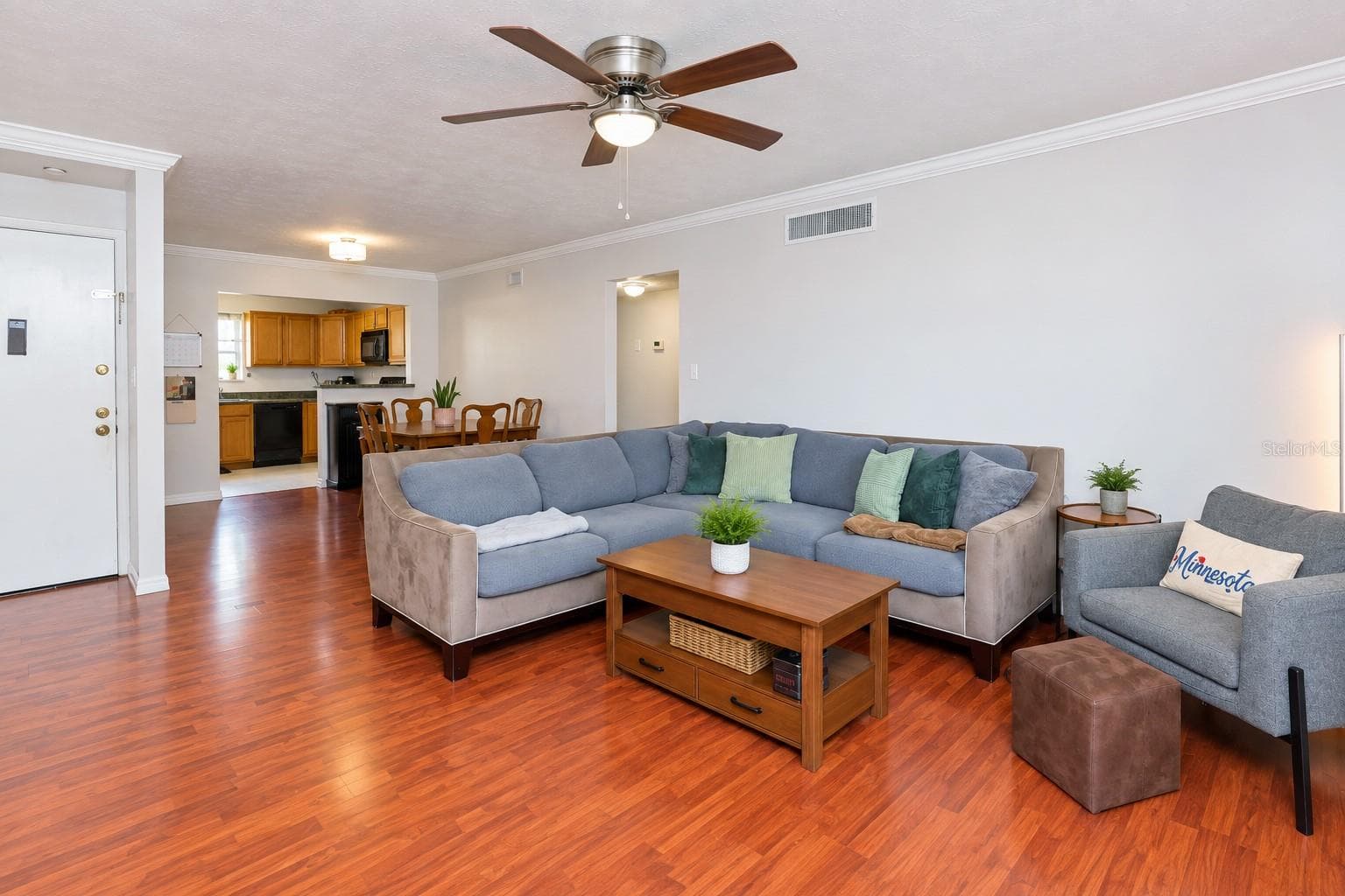 Condominium at 4386 LAKE UNDERHILL RD #20C7, ORLANDO, photo 8 of 44