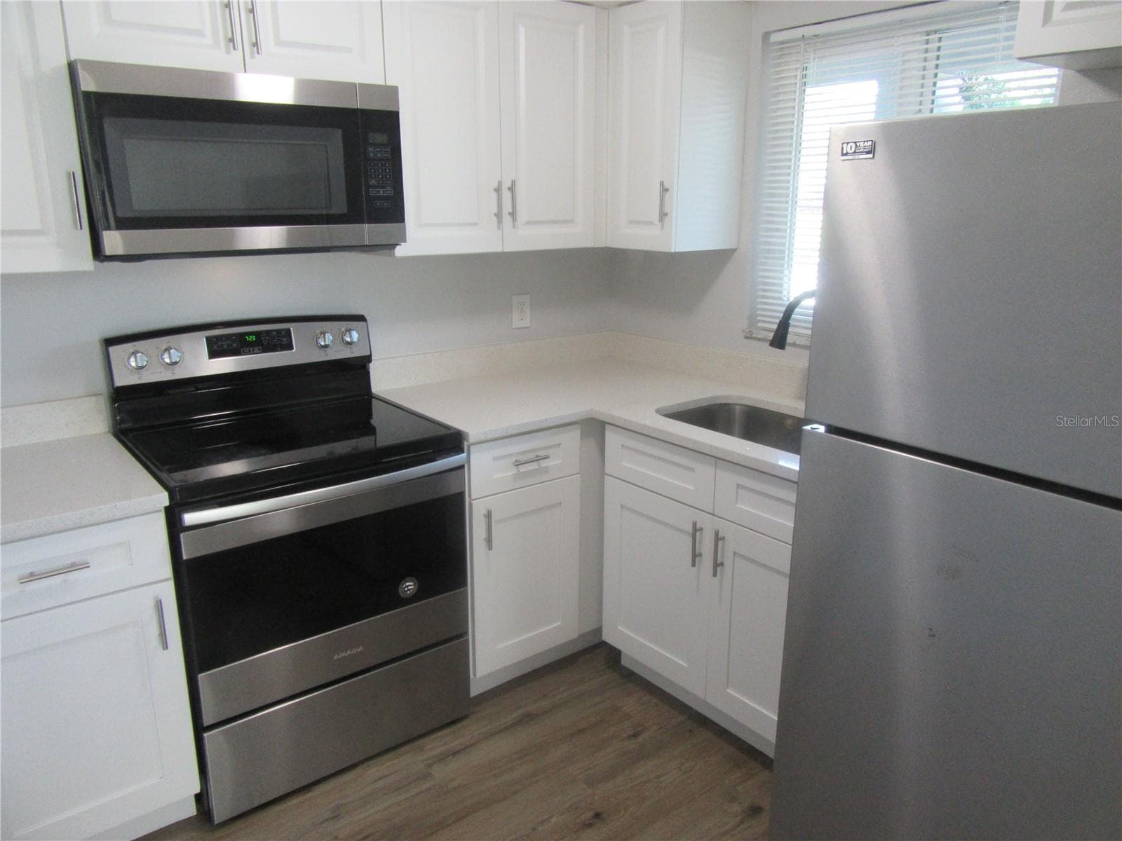 Apartment at 5900 22ND AVE N #1, ST PETERSBURG, photo 5 of 21