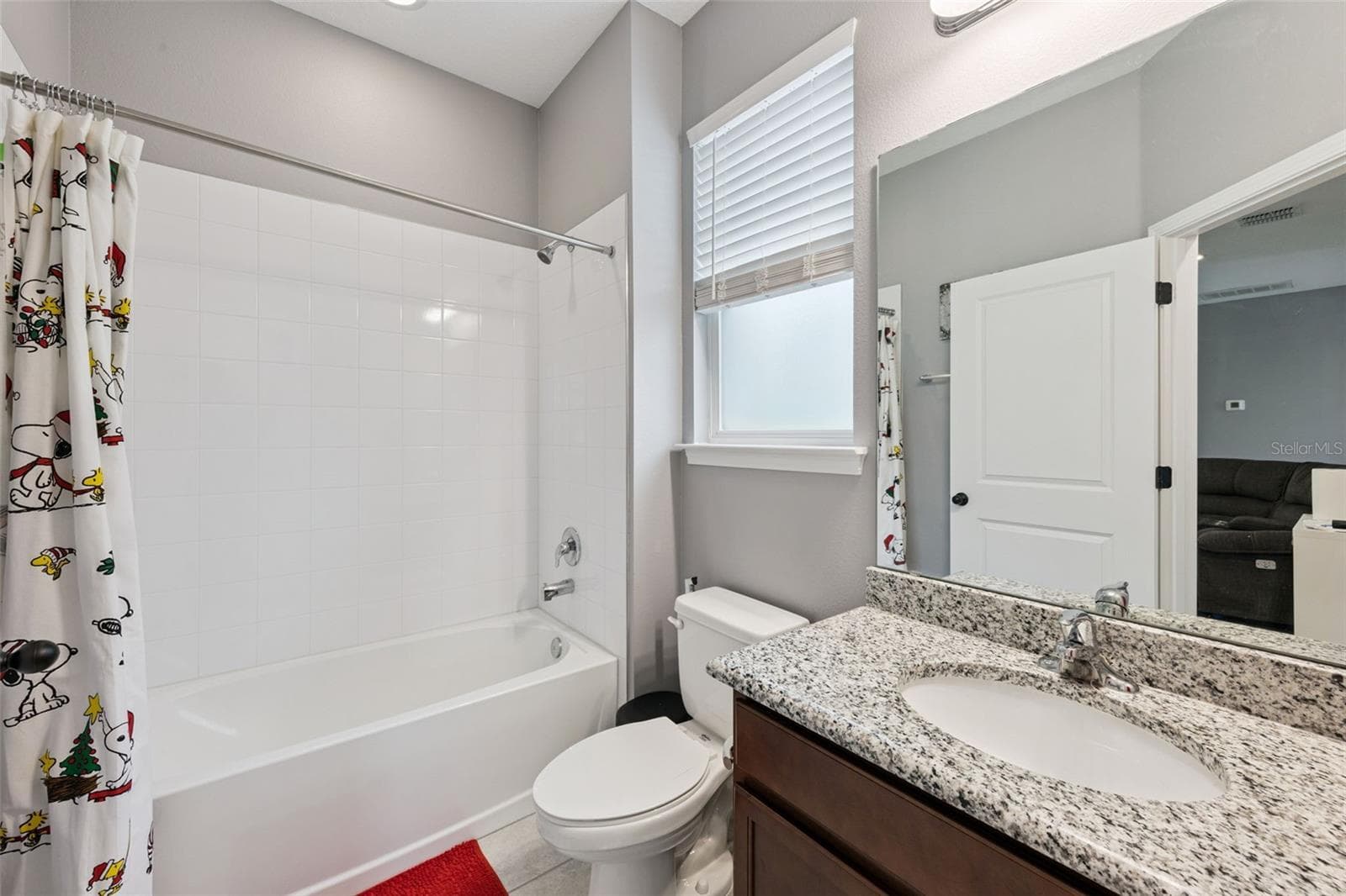 Downstairs Full Bath - 1084 CAVENDER CREEK RD, MINNEOLA