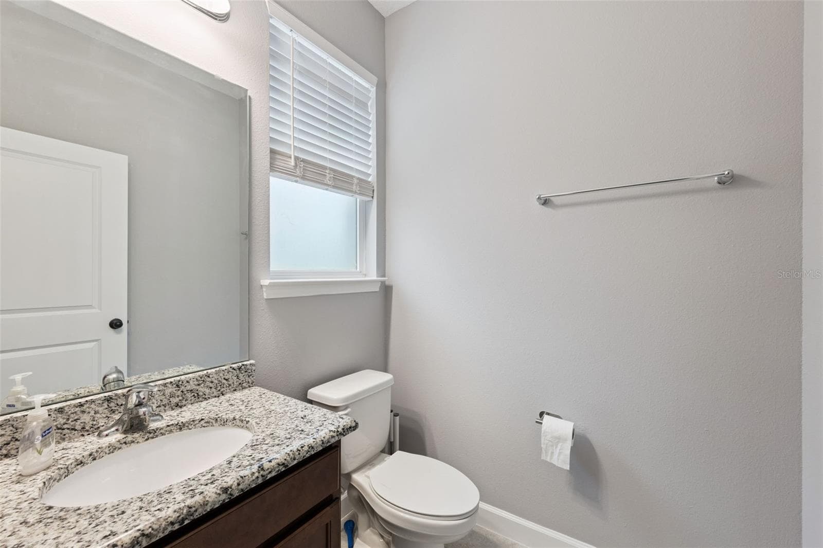 Downstairs Half Bath - 1084 CAVENDER CREEK RD, MINNEOLA