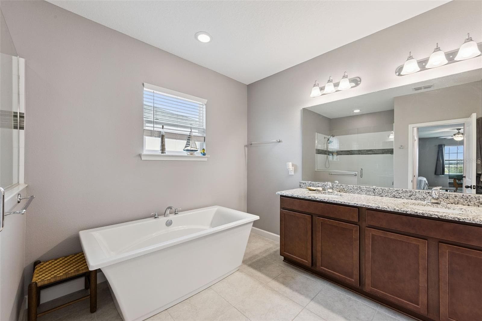 Primary Bath - 1084 CAVENDER CREEK RD, MINNEOLA