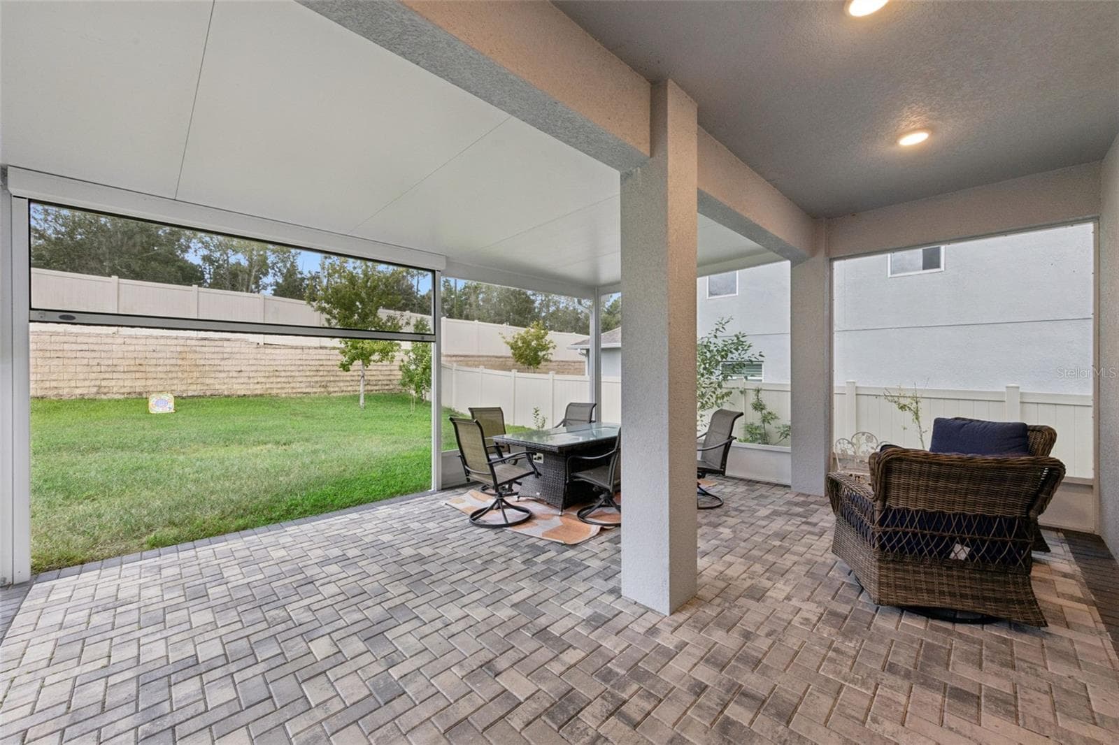 Screened Patio - 1084 CAVENDER CREEK RD, MINNEOLA