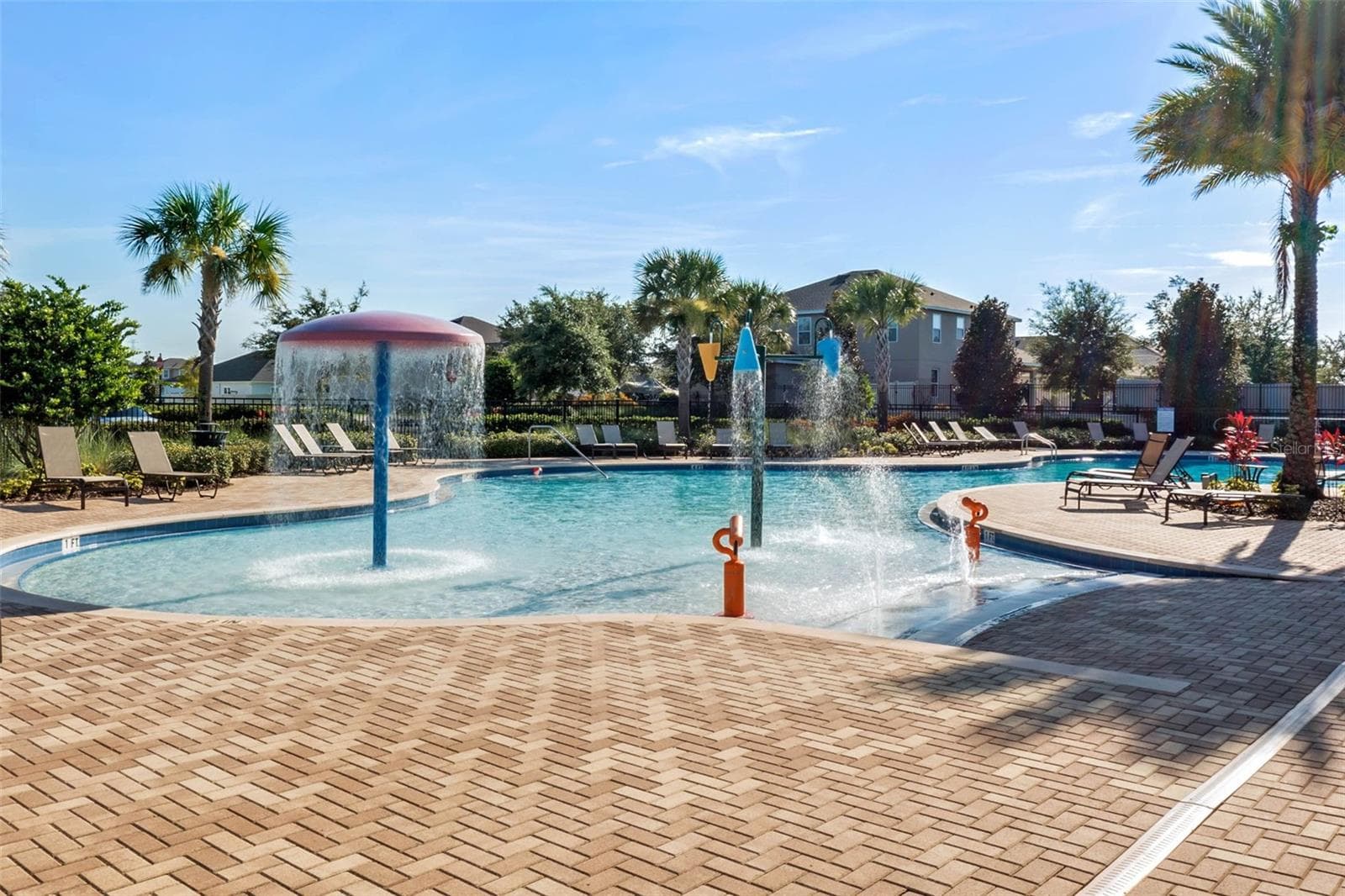 Splash Pad - 1084 CAVENDER CREEK RD, MINNEOLA