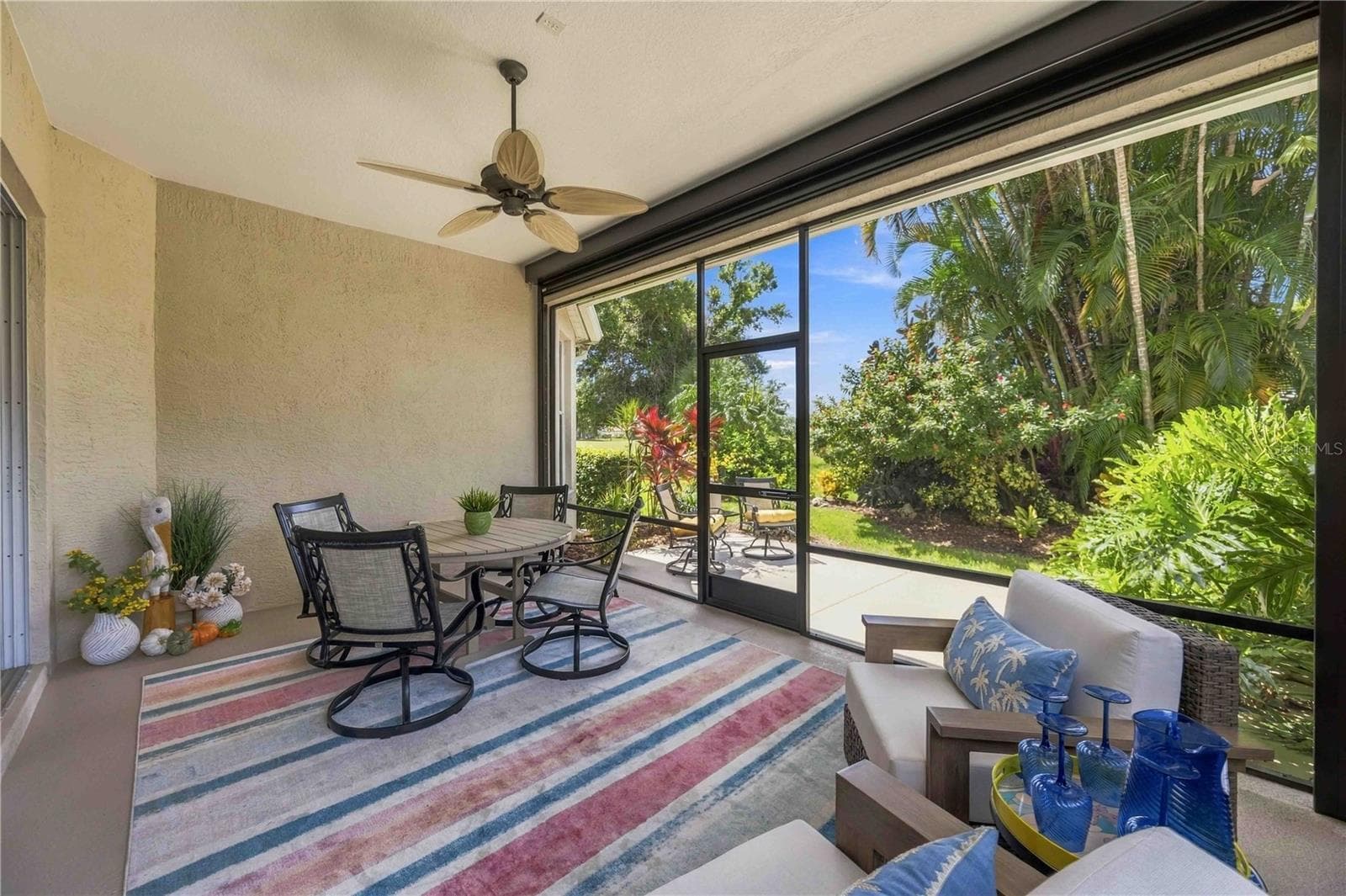 Screen Porch with Hurricane Impact Screens - 737 MISTY PINE DR, VENICE