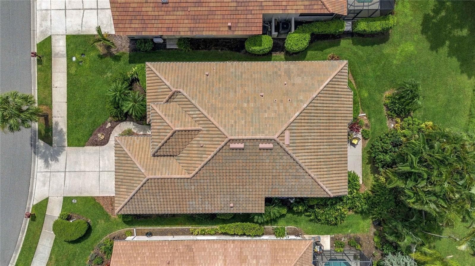 Aerial of home - new roof! - 737 MISTY PINE DR, VENICE
