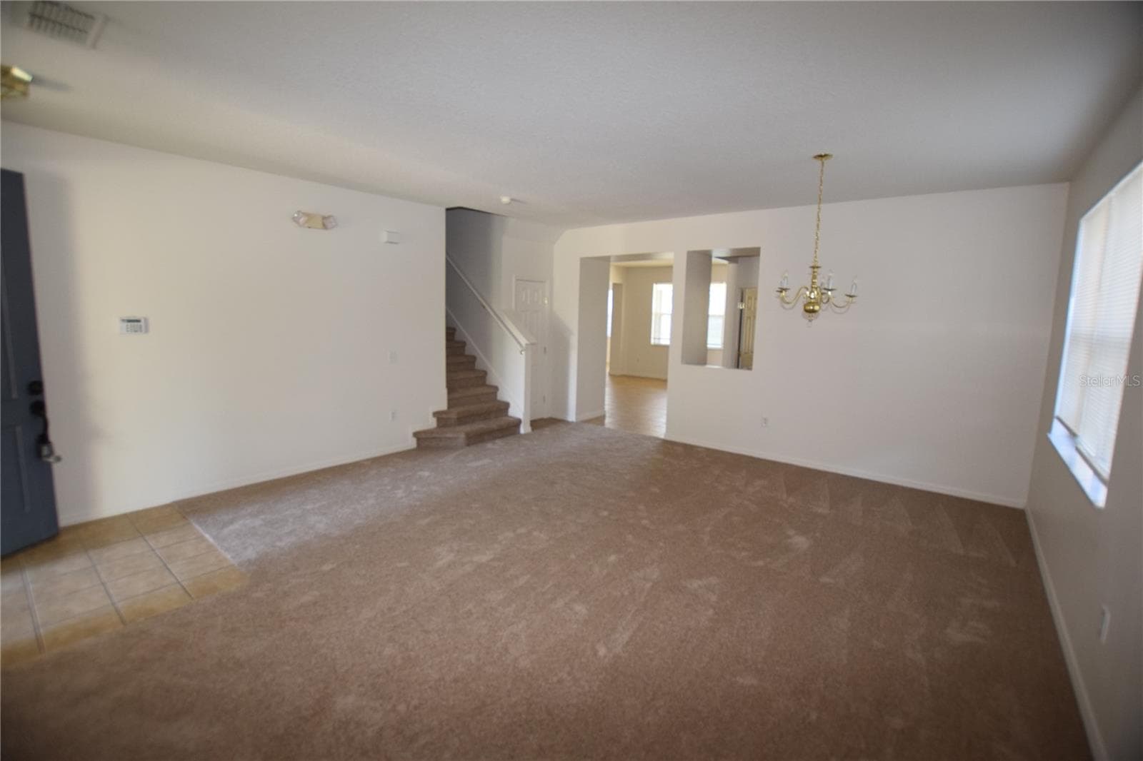 LLiving / Dining - 622 ALFANI ST, DAVENPORT