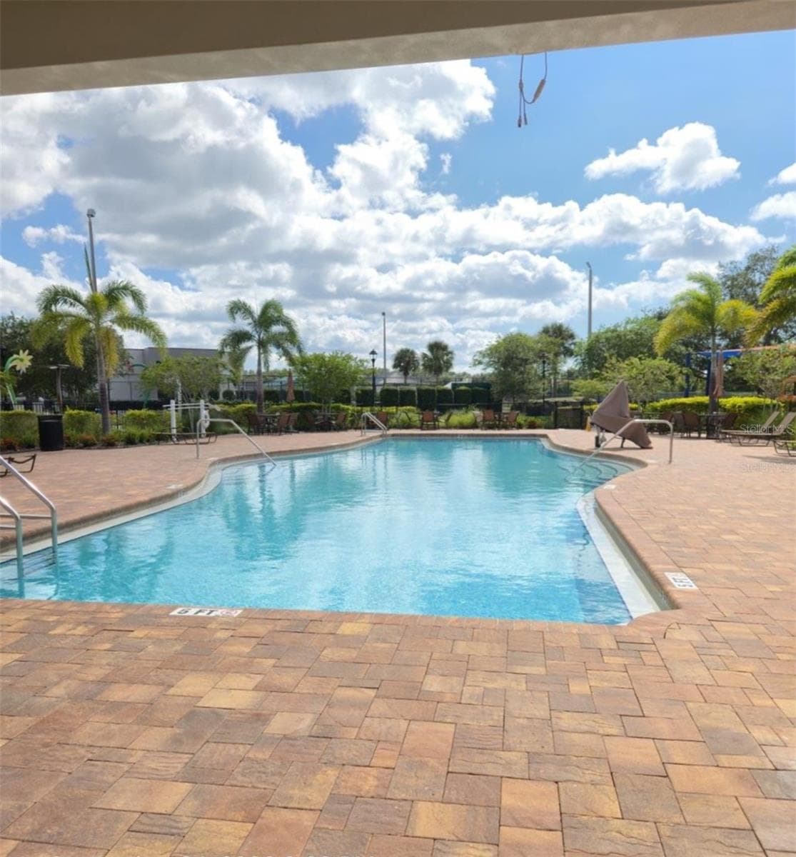 Single Family Residence at 7442 OXFORD GARDEN CIR, APOLLO BEACH, photo 2 of 13