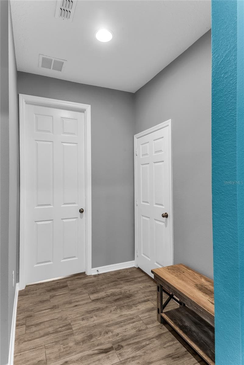 Garage Entry - 2375 PANORAMIC CIR, APOPKA