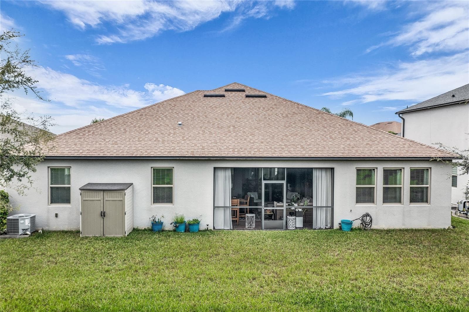 Back View - 2375 PANORAMIC CIR, APOPKA